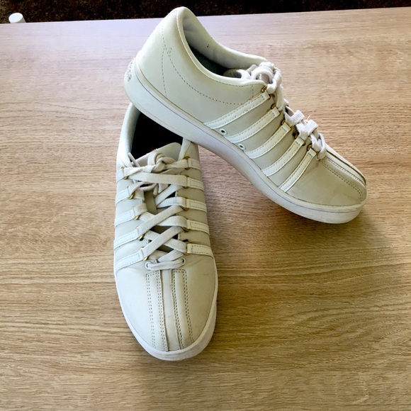 Women's K-Swiss Classic Casual Court Sneakers. - Picture 4 of 9